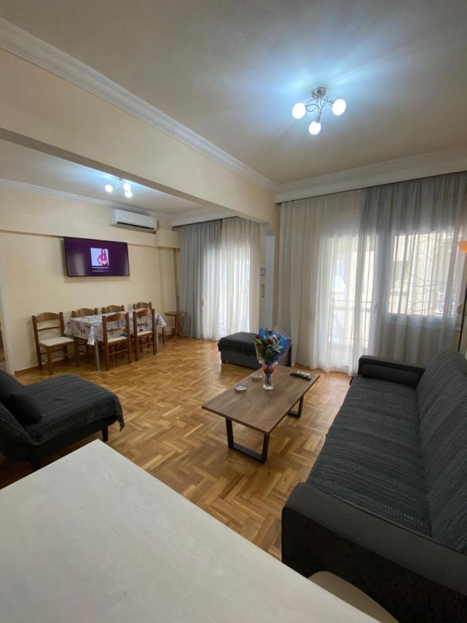Beautiful Apartment In The Center Of Thessaloníki Luaran gambar